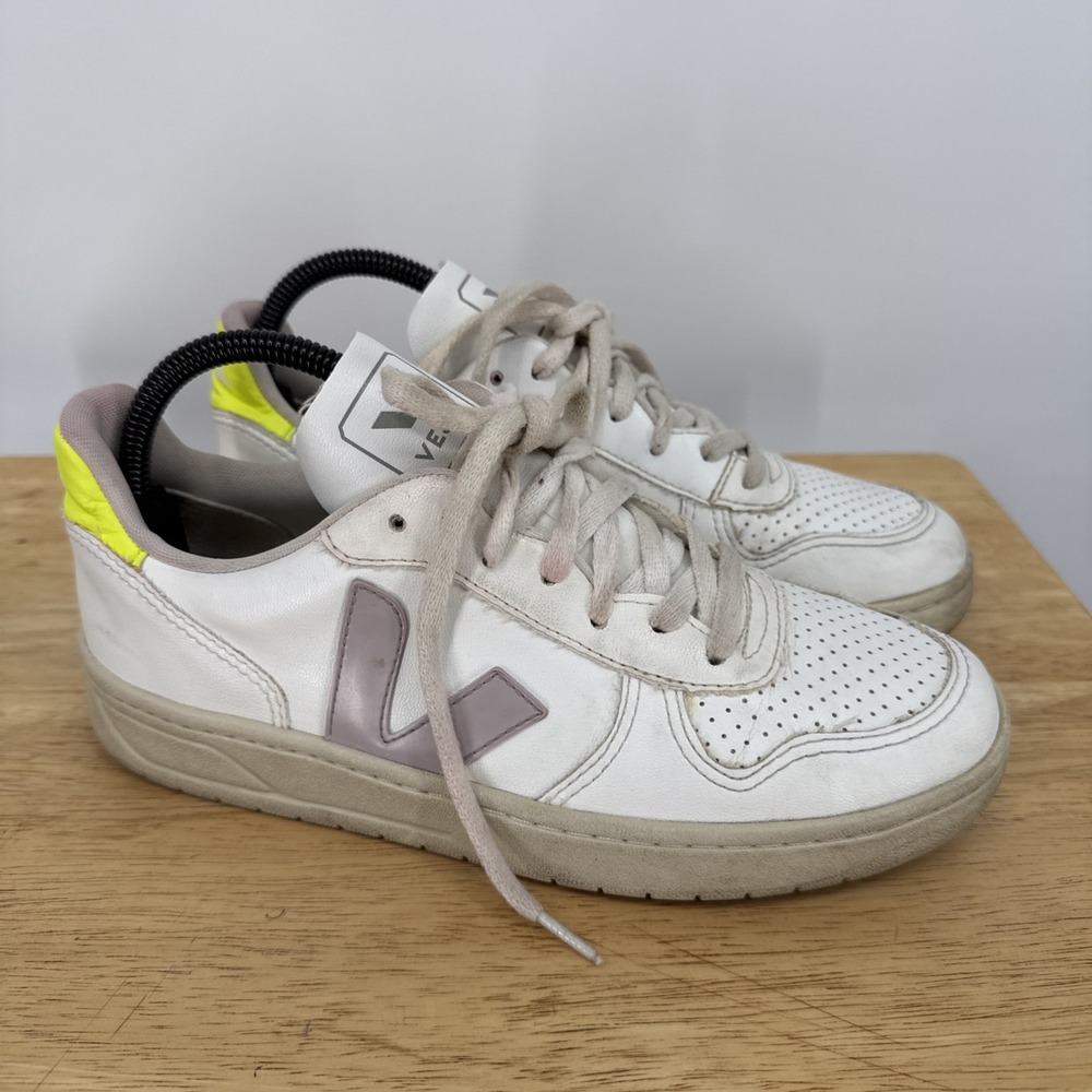Veja x Madewell V-10 White Pink Neon Sneakers Womens Size 8 Vegan‎ Chic Skater
